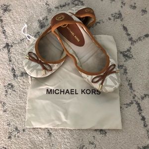 Michael Kors City Flats with dust bag